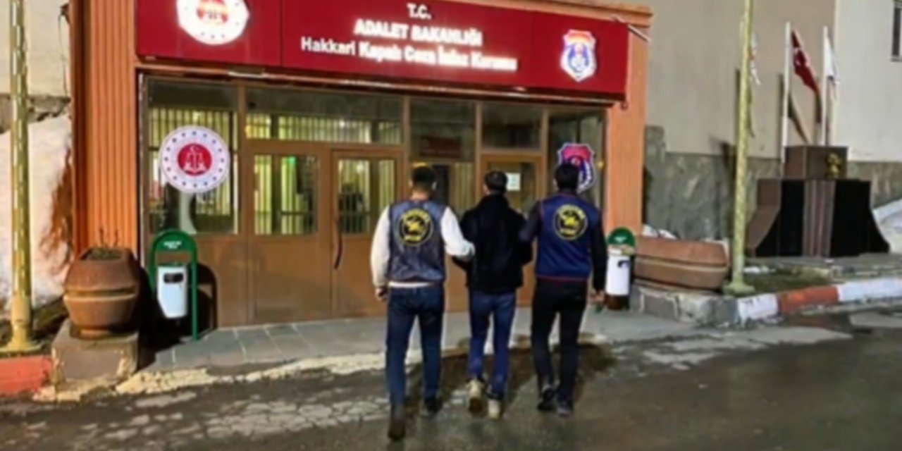 Hakkari’de aranan 82  şahıs tutuklandı