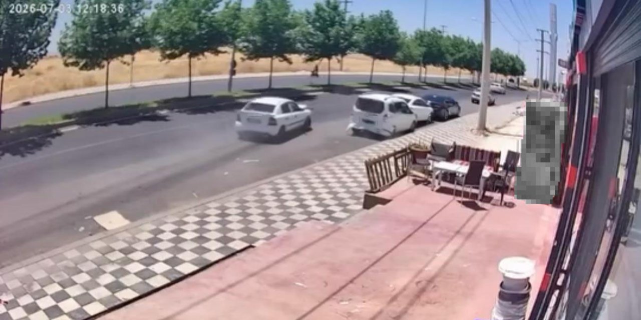 Diyarbakır’da kaza: Araçlar sırayla çarpıştı