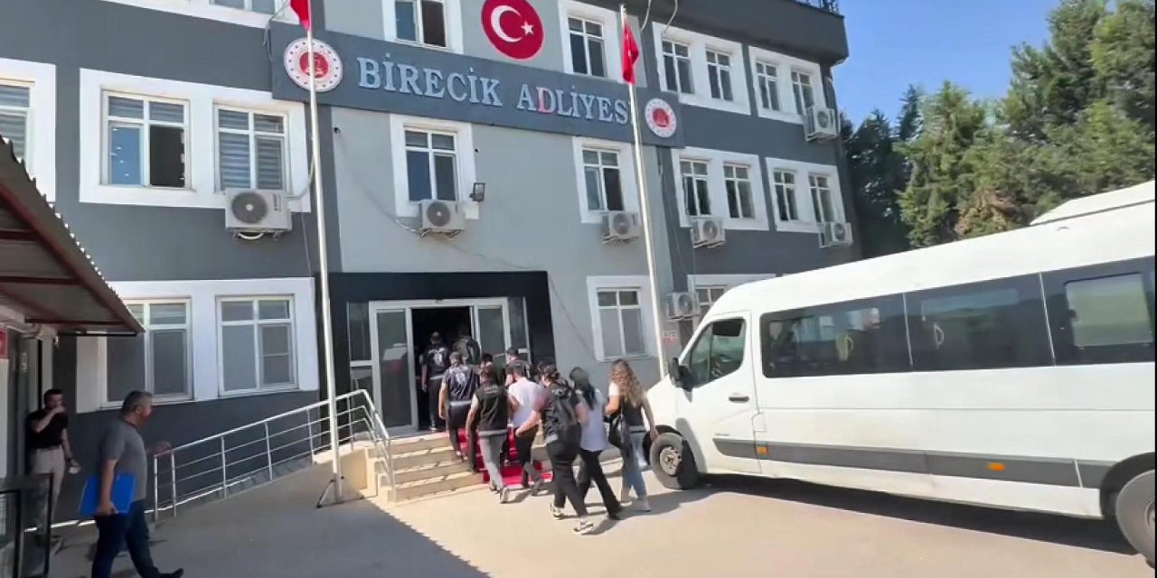 Şanlıurfa'da dolandırıcılık operasyonu