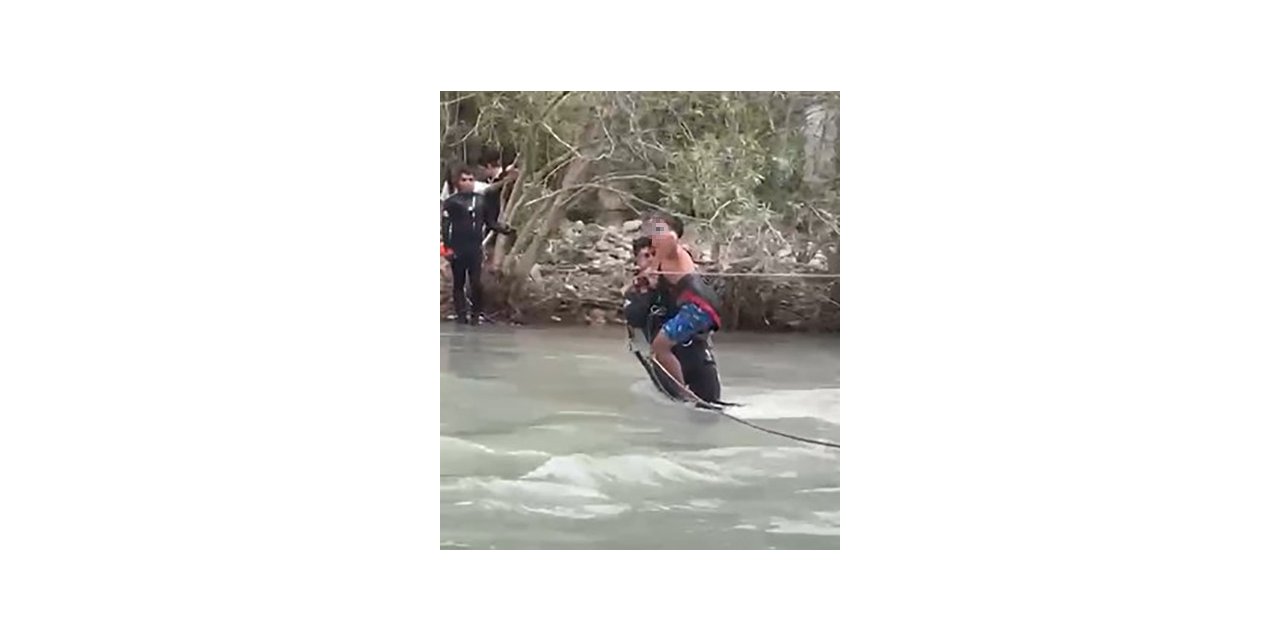 Derede mahsur kalan 7 kişi kurtarıldı
