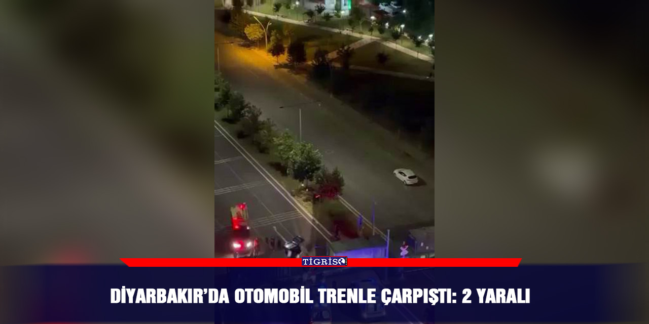 Diyarbakır’da otomobil trenle çarpıştı: 2 yaralı