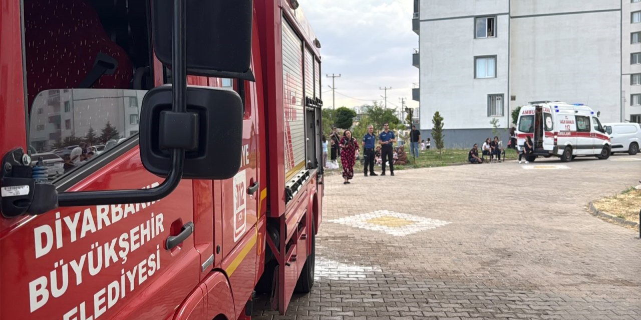 Diyarbakır'da evde yangın