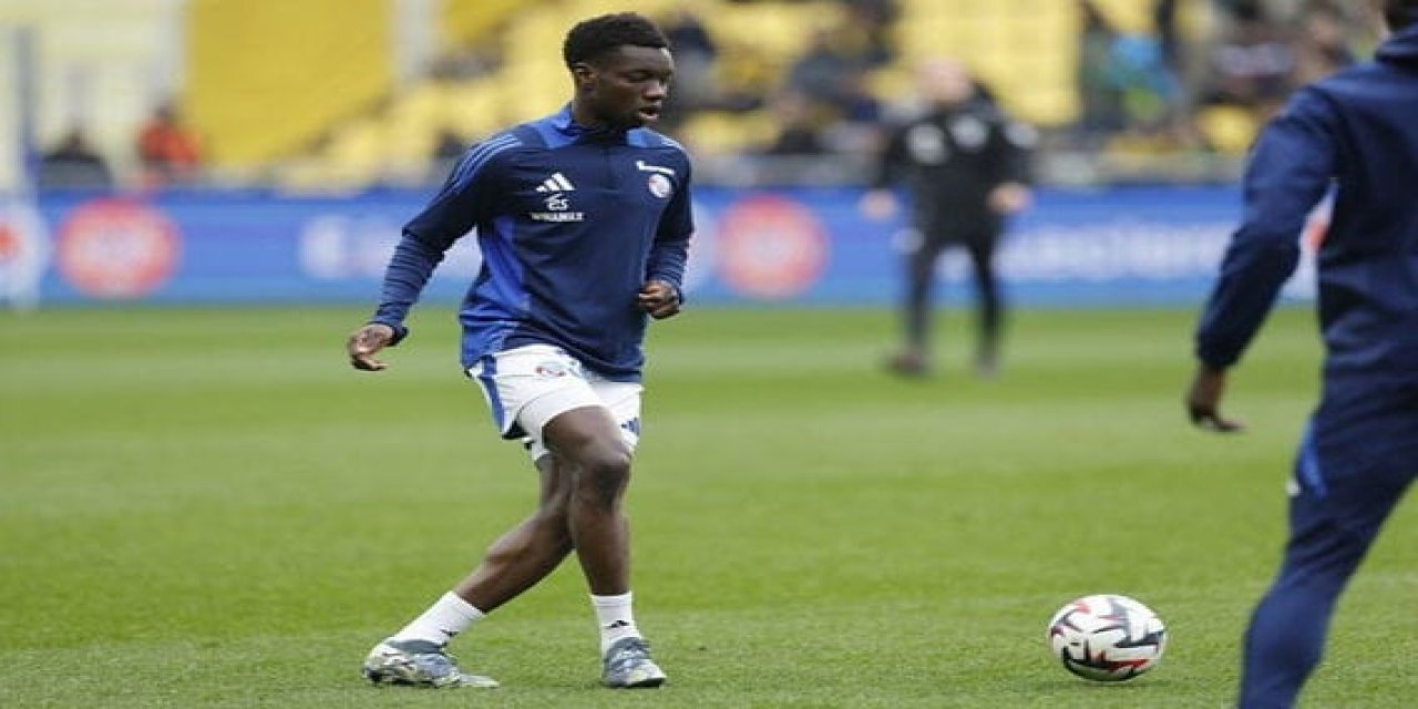Amedspor Cisse’yi renklerine bağladı