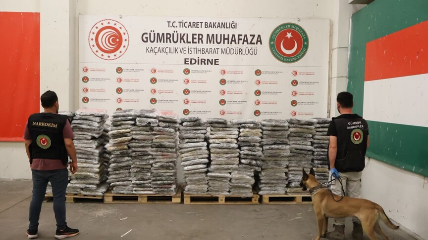 1,2 ton uyuşturucu ele geçirildi
