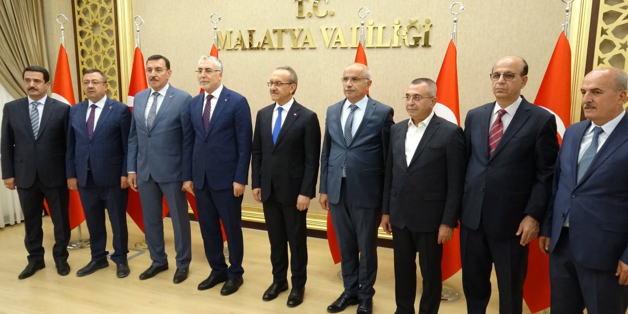 Bakan Işıkhan Malatya'da