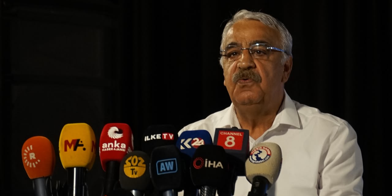 Mithat Sancar: Kalıcı barış için hukuki ve demokratik adımlar şart