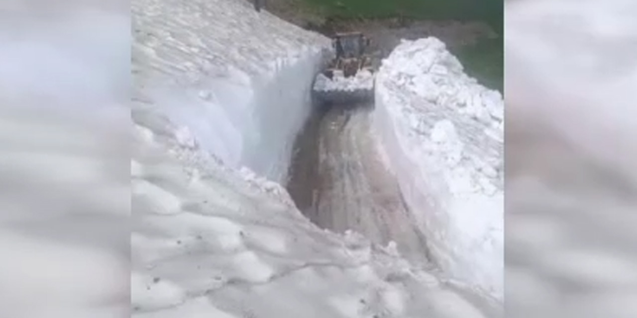 Temmuz ortasında 3 metre kar