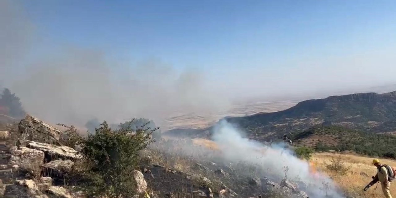 Diyarbakır'da örtü yangını