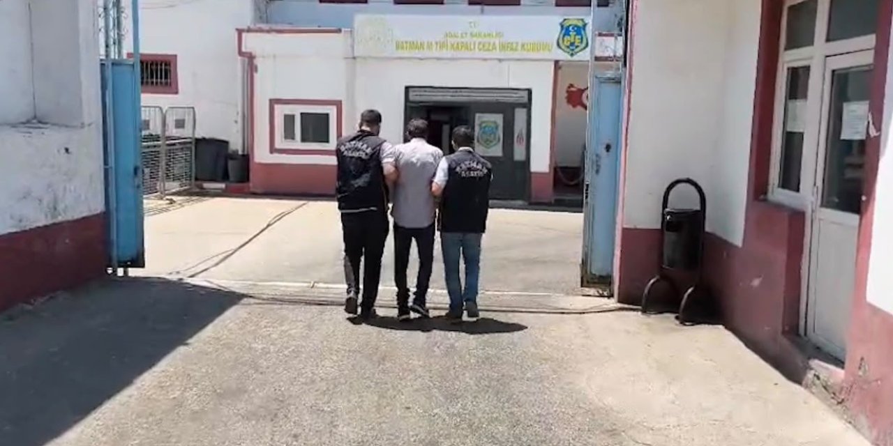 47 yıl 10 ay hapis cezasıyla aranan firari yakalandı