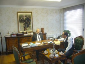 SEKRETARYA DOĞRU ADIM  HATİP DİCLE’NİN KATKISI OLUR