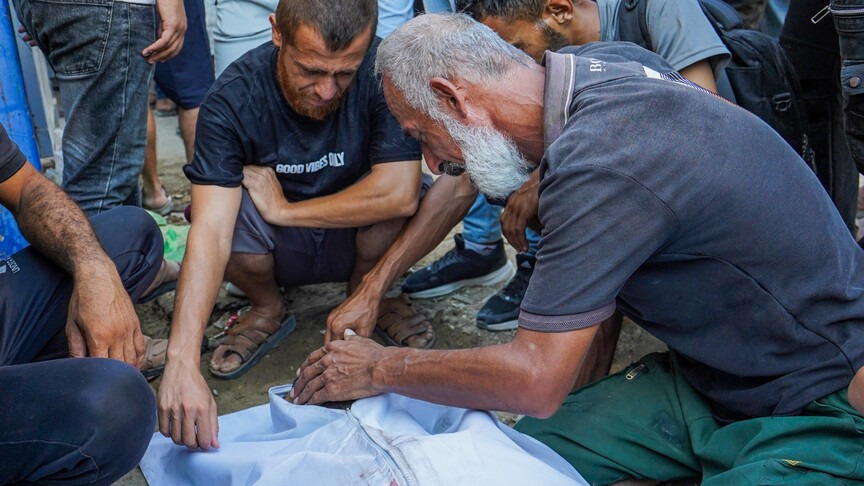 Gazze'de can kaybı 73 bin 283'e yükseldi