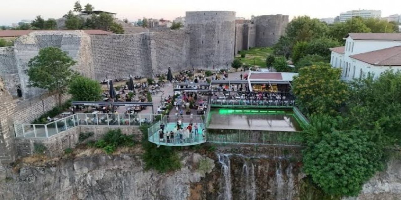 Diyarbakır Büyükşehir Belediyesi sosyal tesisine silahlı saldırı