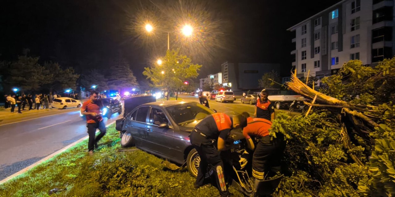 İki otomobil çarpıştı: 1 yaralı