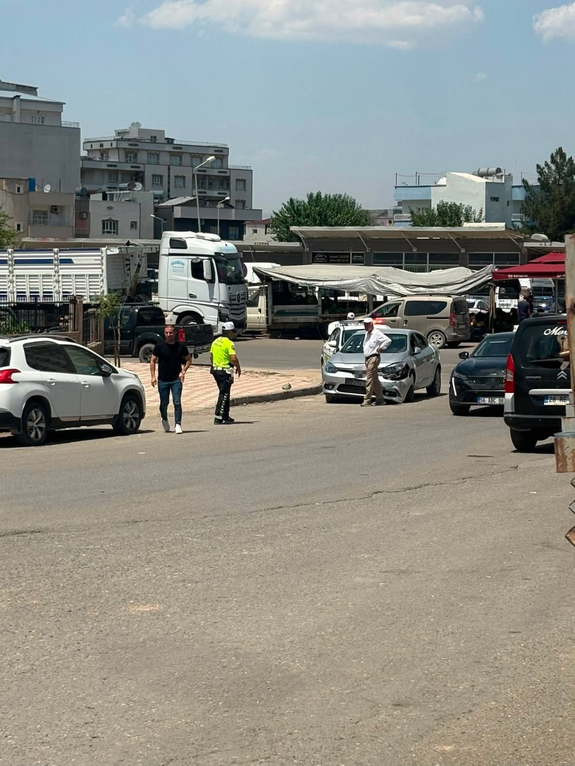 Siirt'te maddi hasarlı trafik kazası