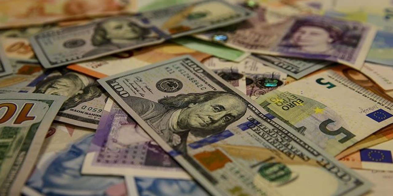 Dolar ve Euro’da yukarı yönlü seyir sürüyor