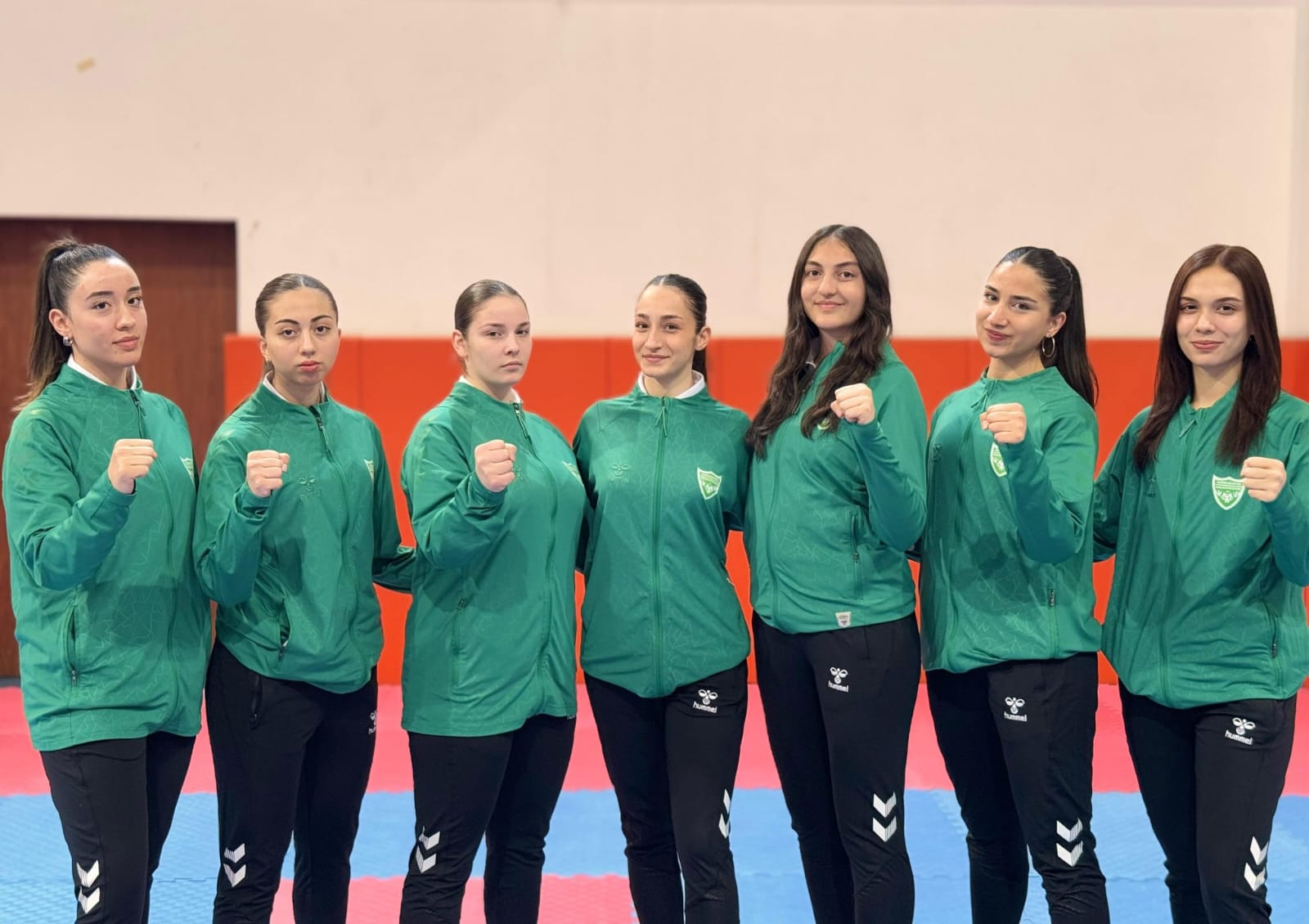Keçiören Bağlumspor Milli sporcuları Manisa'da madalya peşinde