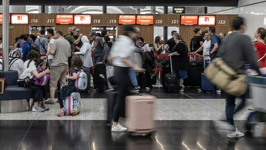 Turistler yurt dışından 362 milyon dolarlık hediyeyle döndü