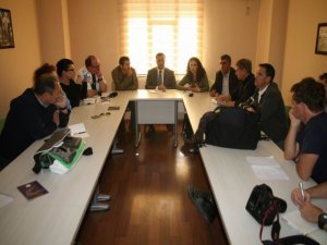 Avusturya heyeti İHD'yi ziyaret etti