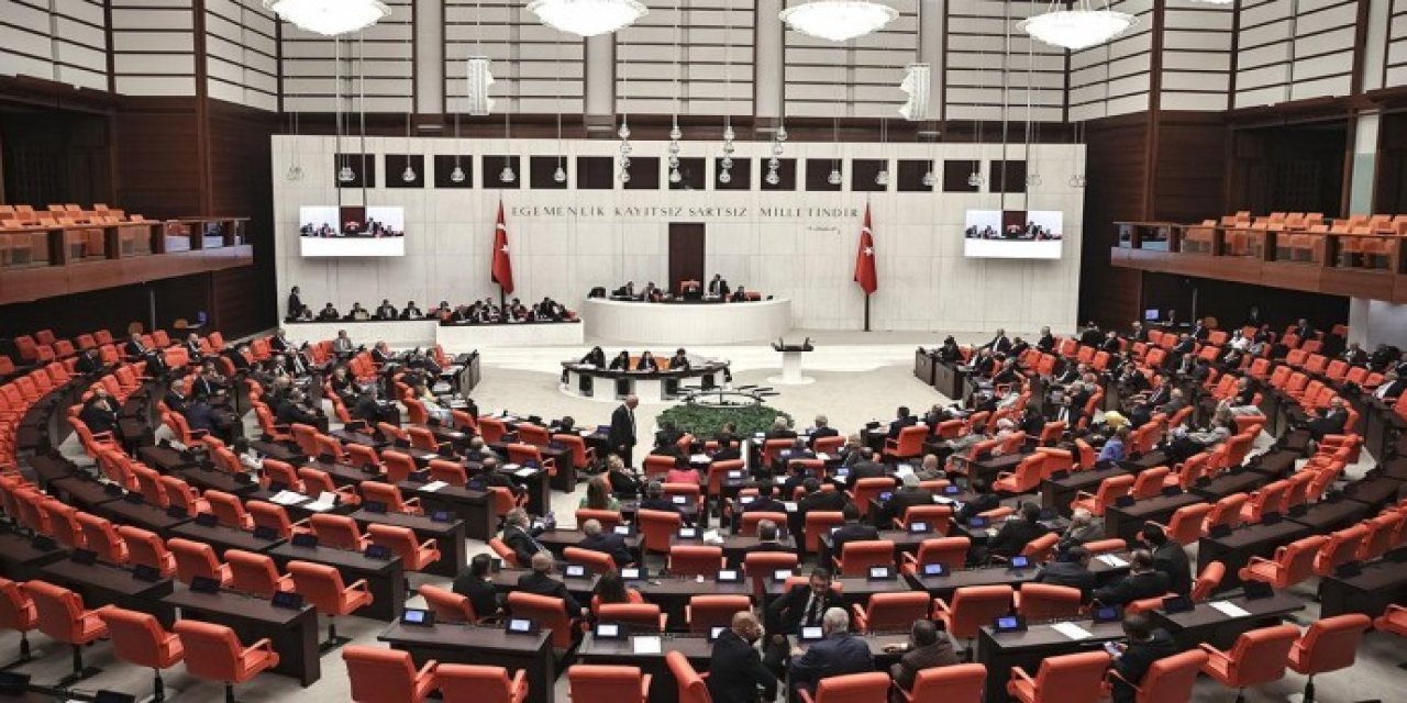 'Çerçeve yasa' teklifi saat 10.30'da Meclis'e sunulacak