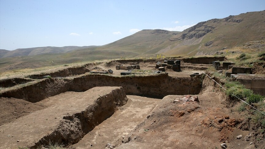 Bitlis’te Urartu'nun izleri gün yüzüne çıkıyor
