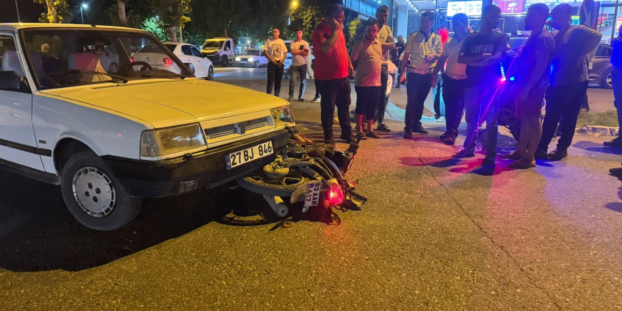 Şanlıurfa'da otomobil ile motosiklet çarpıştı: 1 yaralı