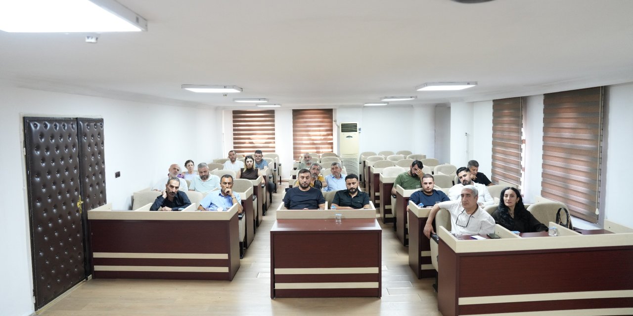 Sur’da muhtar buluşması