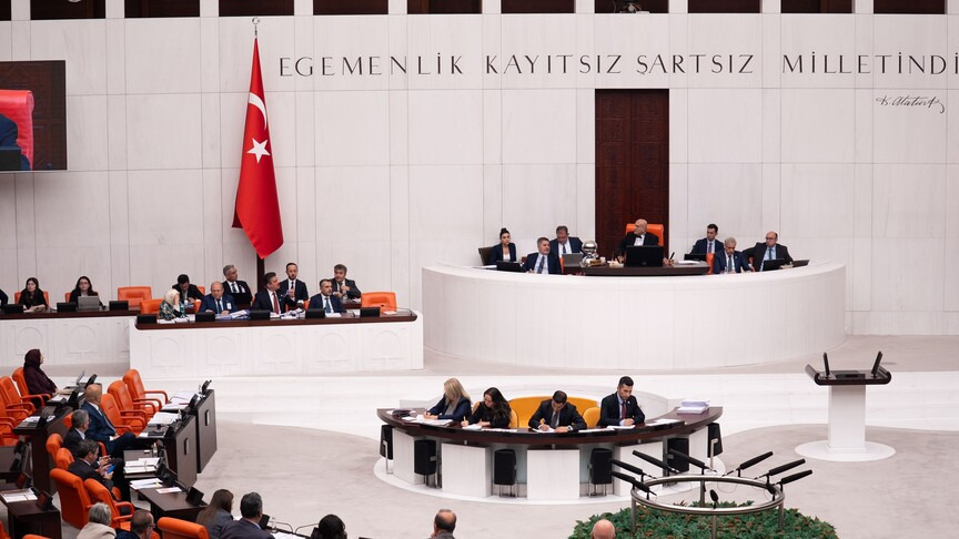 Suça sürüklenen çocuklara ilişkin kanun teklifinin 2 maddesi kabul edildi