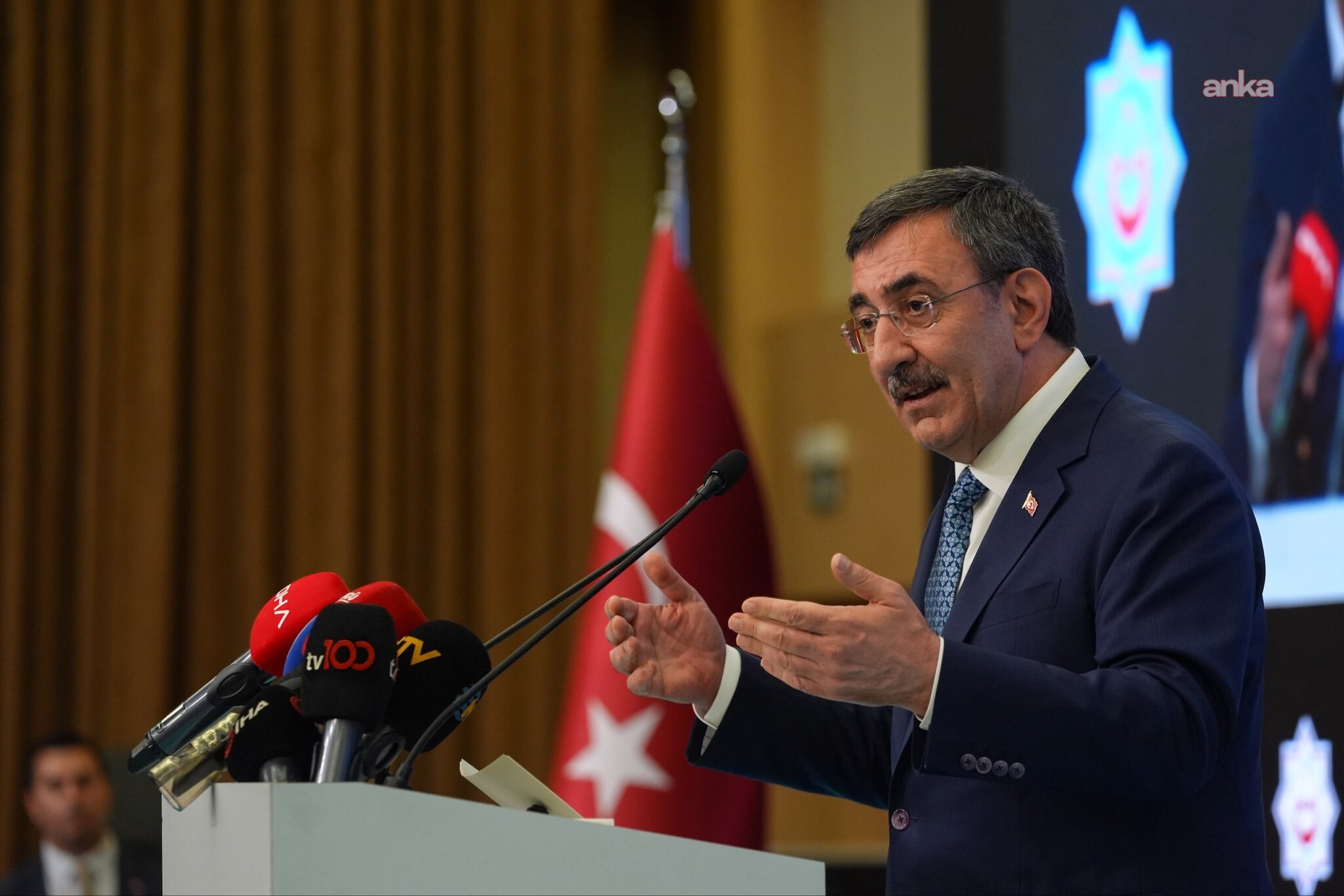 Cumhurbaşkanı Yardımcısı Yılmaz'dan Demirtaş açıklaması