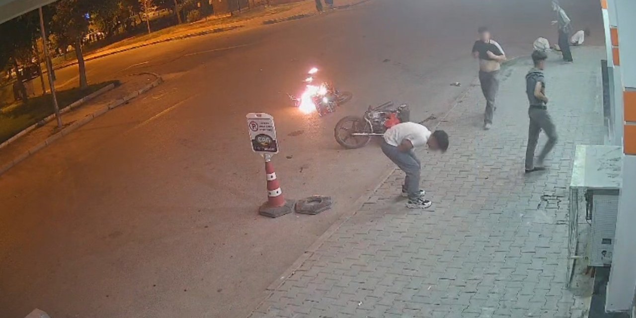 Şanlıurfa’da motosikletler çarpıştı: 4 kişi yaralandı