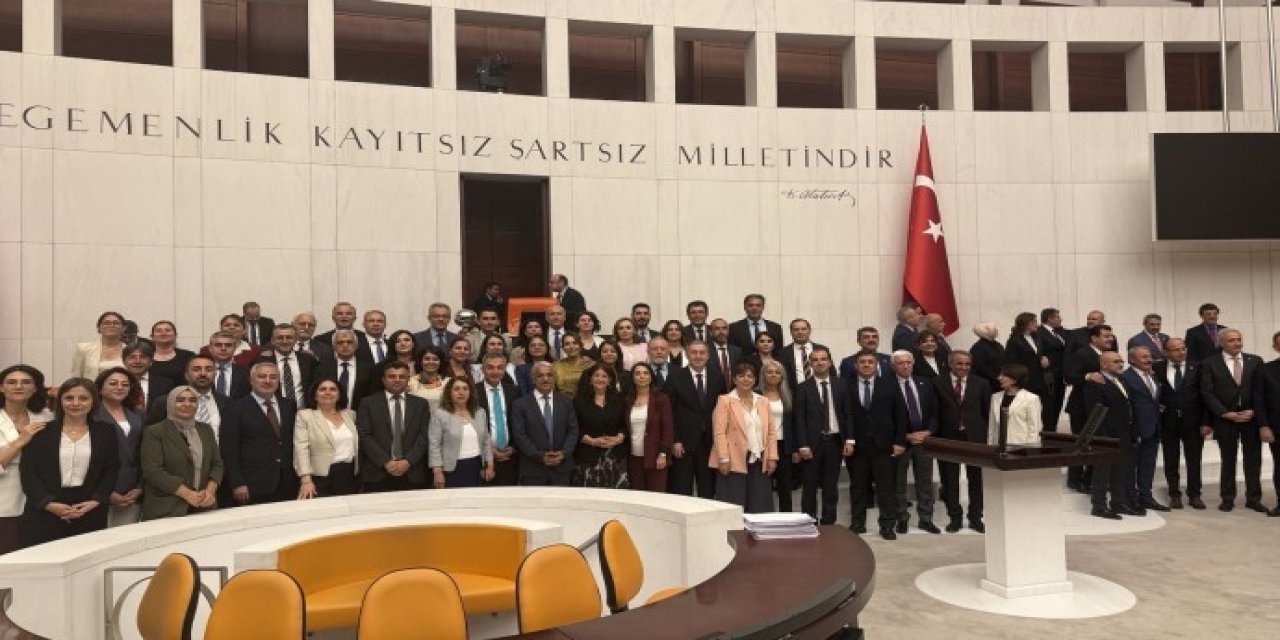 DEM Parti'den ilk açıklama: Önemli eşik aşıldı, barışı kalıcı hale getireceğiz