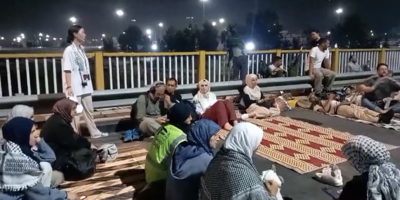 Gazze için yola çıkan konvoy Irak sınırında durduruldu