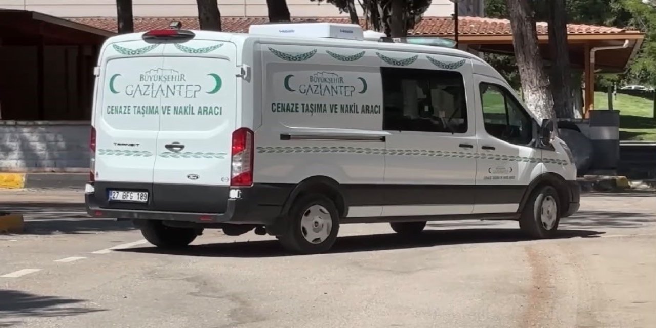 Elektrik akımına kapılan 17 yaşındaki işçi hayatını kaybetti