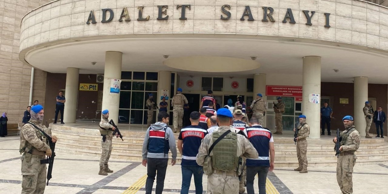 Şanlıurfa’da göçmen kaçakçılığı operasyonu
