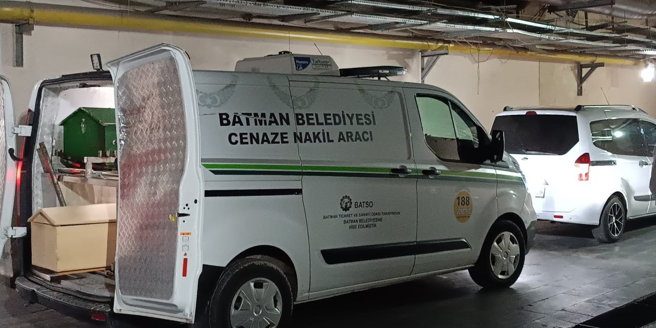 Otomobilin çarptığı yaya hayatını kaybetti