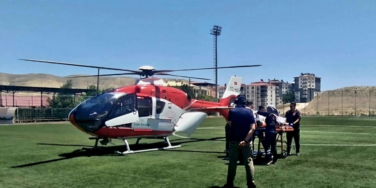 Kalp krizi geçirdi, hava ambulansıyla sevk edildi