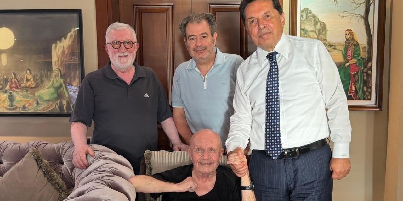 Ahmet Özer, İsmail Beşikçi'yi ziyaret etti