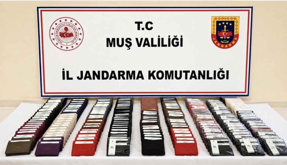 825 bin TL değerinde sahte marka ürün ele geçirildi