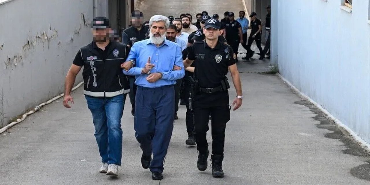 Alparslan Kuytul’a yönelik operasyonda gözaltına alınan 56 zanlı adliyede