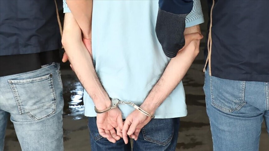 Kırmızı bültenle aranan 60 suçlu Türkiye'ye iade edildi