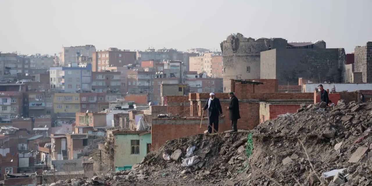 Diyarbakır’da yoksulluk derinleşiyor: Sofradan geleceğe uzanan kriz