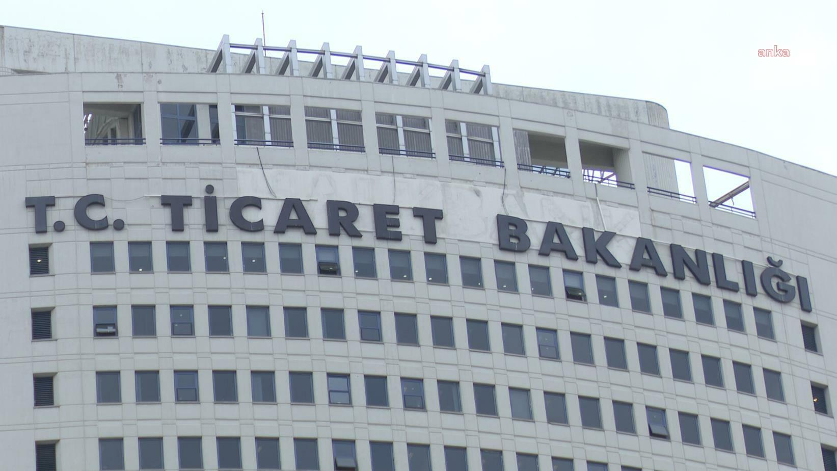 Ticaret Bakanlığı duyurdu: Borcu olan esnafa Hazine destekli kredi yolu açıldı