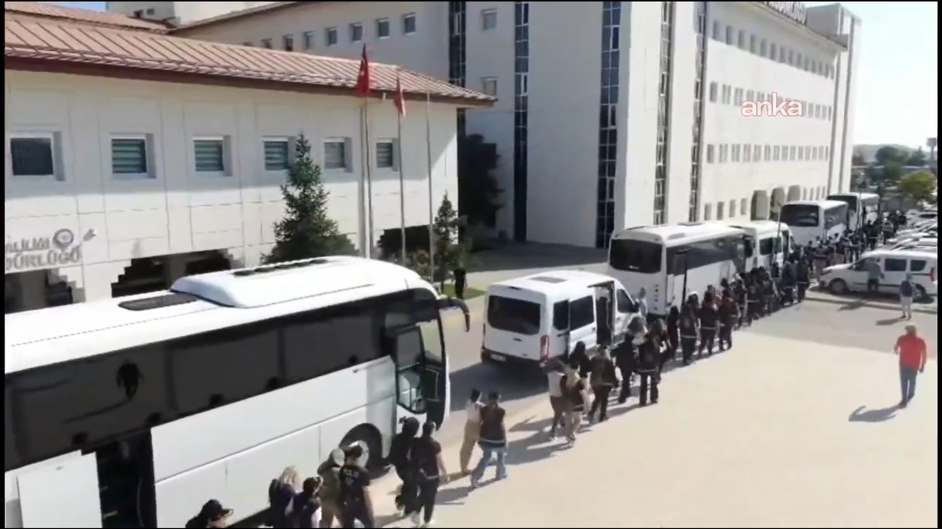 18 İlde “nitelikli dolandırıcılık” operasyonu: 281 gözaltı