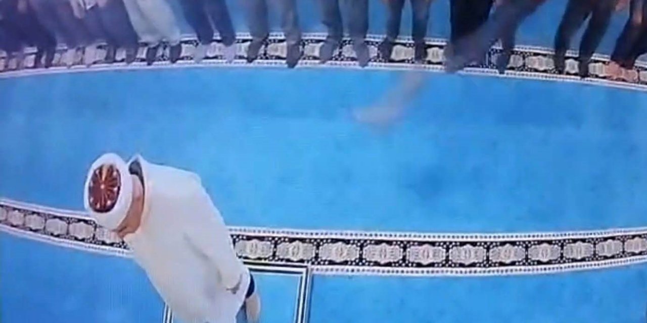 Camide kediyi tekmeleyen şahıs serbest