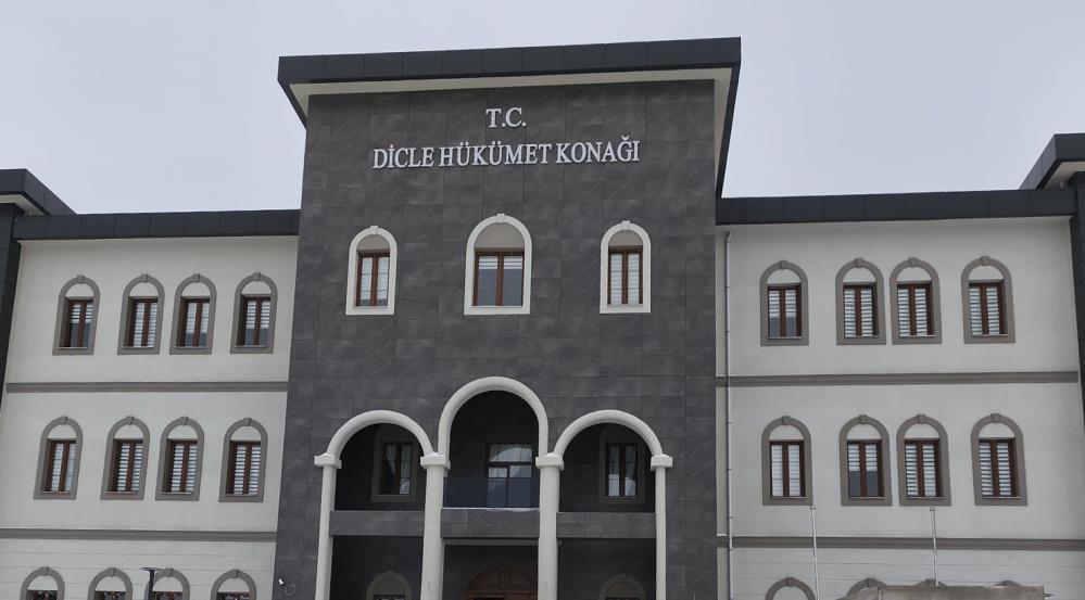 Dicle’de 8 ayda binlerce kök kenevir ele geçirildi