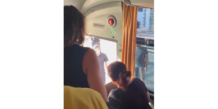 Diyarbakır’da sağlık personelini taşıyan servise saldırı