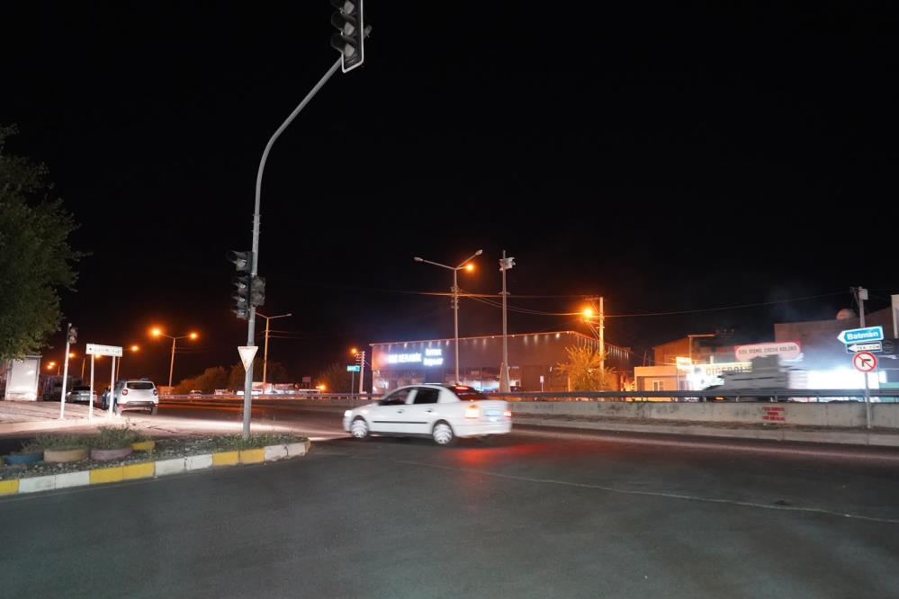 Diyarbakır'da feci kaza: 8 yaşındaki çocuk yaşamını yitirdi