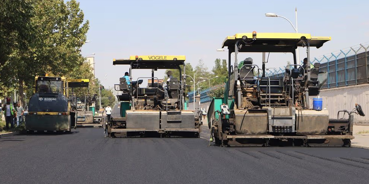 Diyarbakır’da 400 metrelik yol yenileniyor
