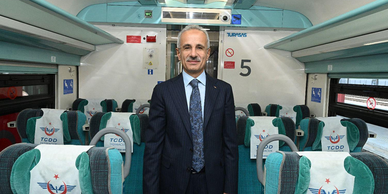 Bakan Uraloğlu açıkladı: Tren biletlerinde yeni dönem başladı
