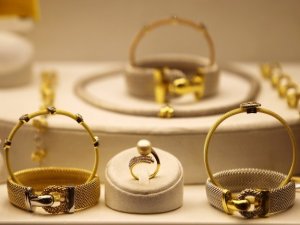 Kıymetli taşlara rağbet azaldı