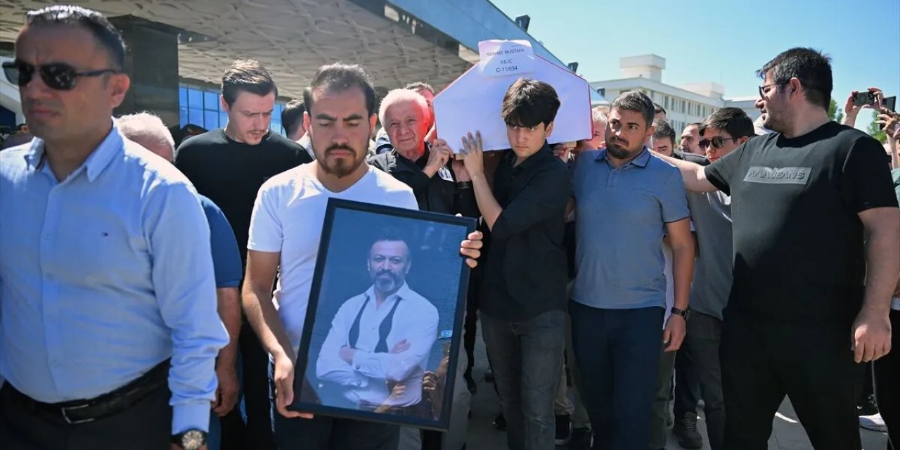 Oyuncu Serhat Kılıç, son yolculuğuna uğurlandı